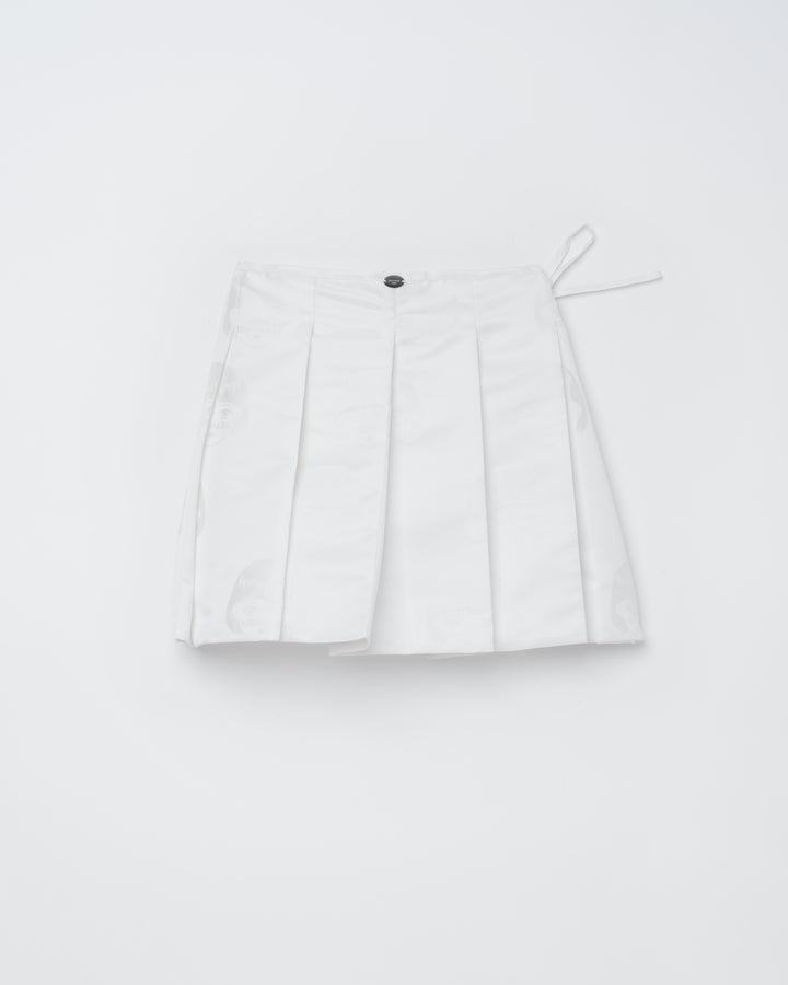 Short Pleaded Skirt White